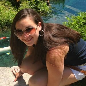 Meet your Posher, Dana